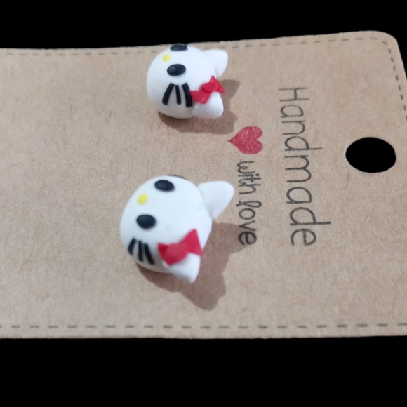 Handmade Earrings - Picture 3 of 6